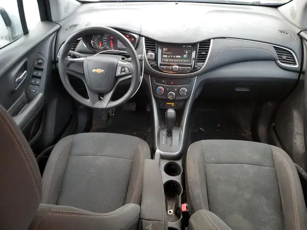 KL7CJNSB2HB209680 2017 CHEVROLET TRAX - Image 8