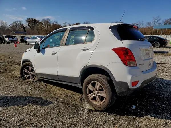 KL7CJNSB2HB229248 2017 CHEVROLET TRAX - Image 2