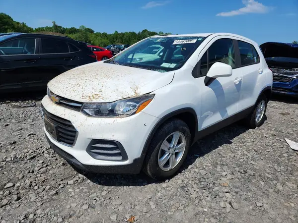 KL7CJNSB2JB695039 2018 CHEVROLET TRAX - Image 1