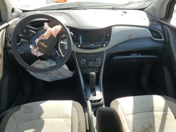 KL7CJNSB2LB319895 2020 CHEVROLET TRAX - Image 8