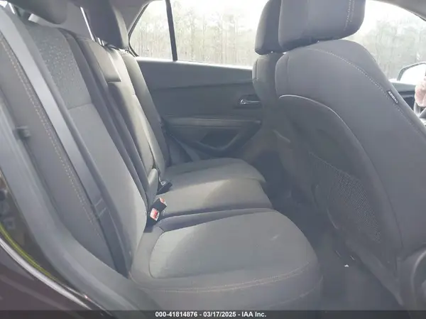KL7CJNSB2LB336065 2020 CHEVROLET TRAX - Image 8