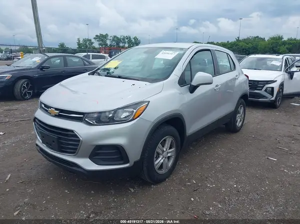 KL7CJNSB2MB345480 2021 CHEVROLET TRAX - Image 2