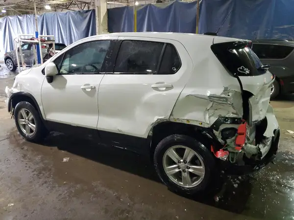 KL7CJNSB2MB350890 2021 CHEVROLET TRAX - Image 2