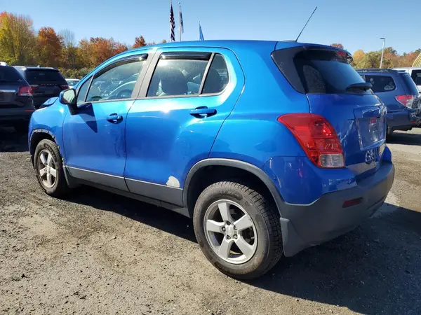 KL7CJNSB3GB539987 2016 CHEVROLET TRAX - Image 2
