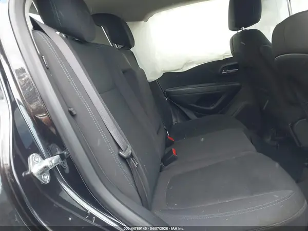 KL7CJNSB3GB562489 2016 CHEVROLET TRAX - Image 8