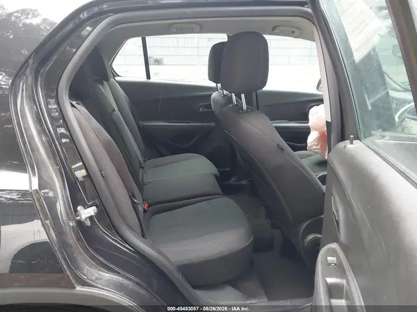 KL7CJNSB3GB594682 2016 CHEVROLET TRAX - Image 8