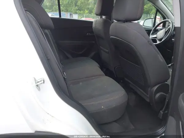 KL7CJNSB3HB235009 2017 CHEVROLET TRAX - Image 8