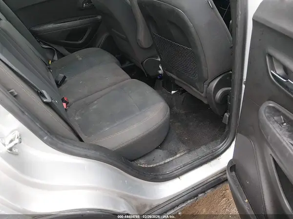 KL7CJNSB3HB247211 2017 CHEVROLET TRAX - Image 8