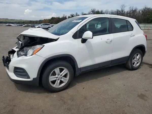 KL7CJNSB3JB699858 2018 CHEVROLET TRAX - Image 1