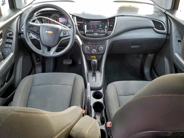 KL7CJNSB3LB031920 2020 CHEVROLET TRAX - Image 8
