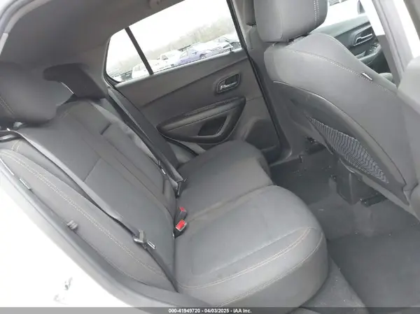 KL7CJNSB3LB316553 2020 CHEVROLET TRAX - Image 8