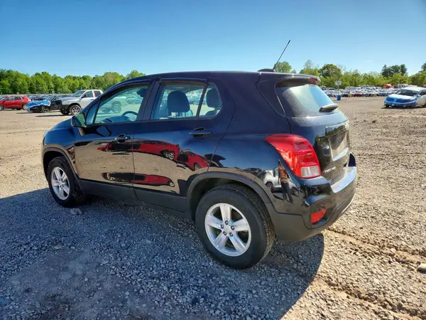 KL7CJNSB3MB346797 2021 CHEVROLET TRAX - Image 2