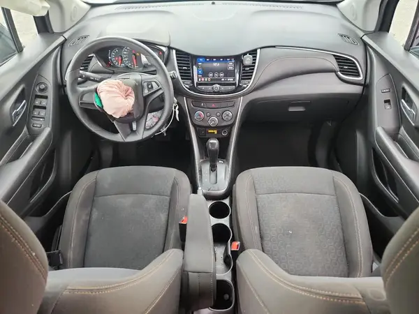 KL7CJNSB3MB350865 2021 CHEVROLET TRAX - Image 8