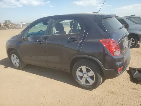 KL7CJNSB3MB354365 2021 CHEVROLET TRAX - Image 2