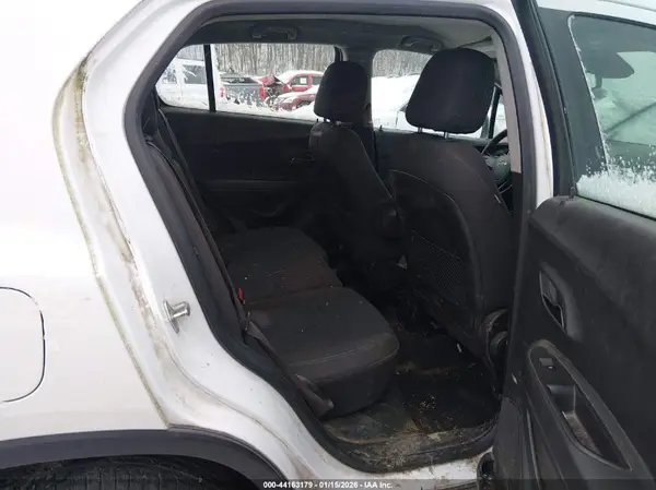 KL7CJNSB4GB509574 2016 CHEVROLET TRAX - Image 8