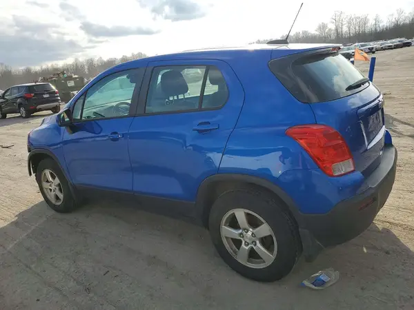 KL7CJNSB4GB642237 2016 CHEVROLET TRAX - Image 2