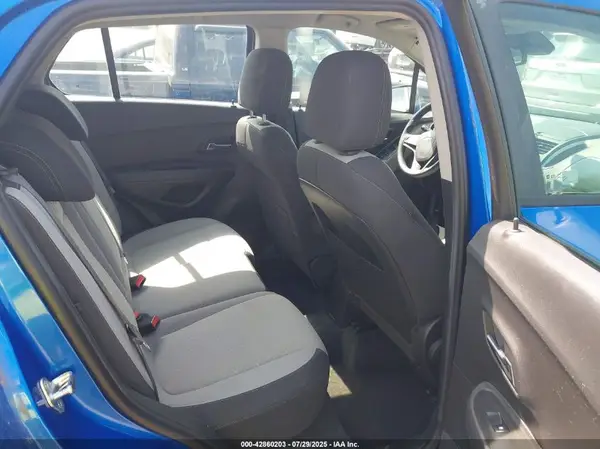 KL7CJNSB4GB750521 2016 CHEVROLET TRAX - Image 8