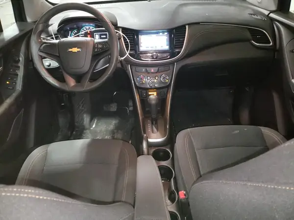 KL7CJNSB4HB132052 2017 CHEVROLET TRAX - Image 8