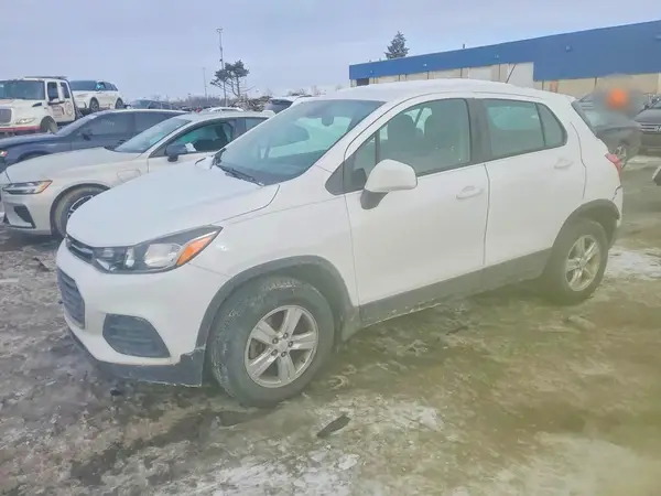 KL7CJNSB4JB613232 2018 CHEVROLET TRAX - Image 1