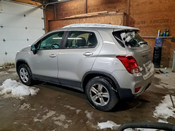 KL7CJNSB4JB707515 2018 CHEVROLET TRAX - Image 2