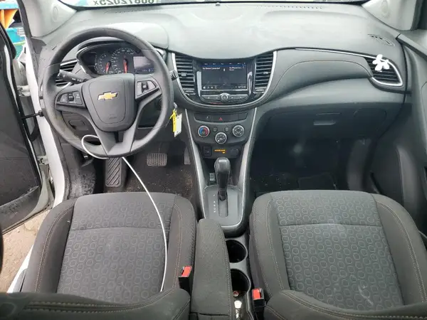 KL7CJNSB4LB041419 2020 CHEVROLET TRAX - Image 8