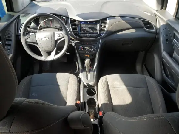 KL7CJNSB4LB053621 2020 CHEVROLET TRAX - Image 8