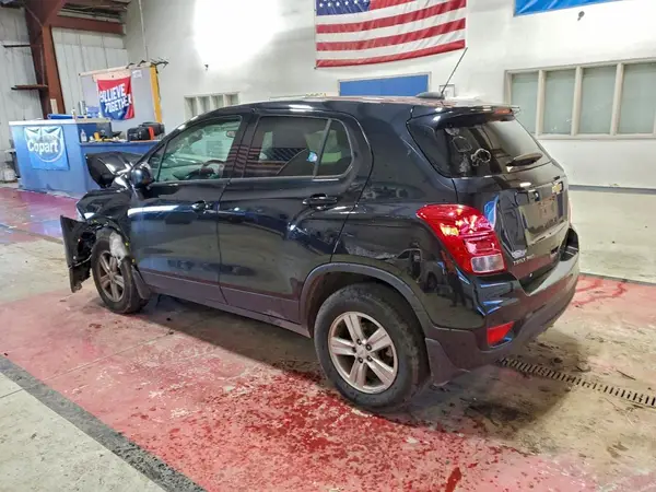 KL7CJNSB4LB086909 2020 CHEVROLET TRAX - Image 2