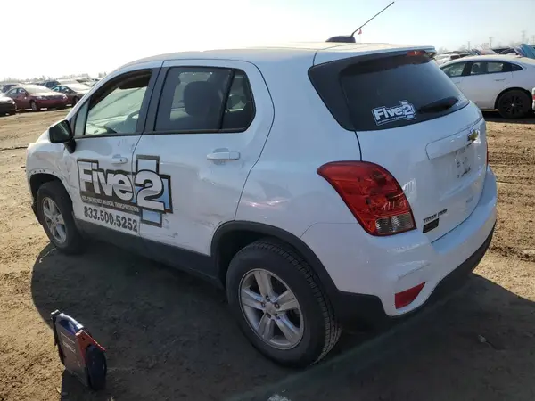 KL7CJNSB4LB323012 2020 CHEVROLET TRAX - Image 2