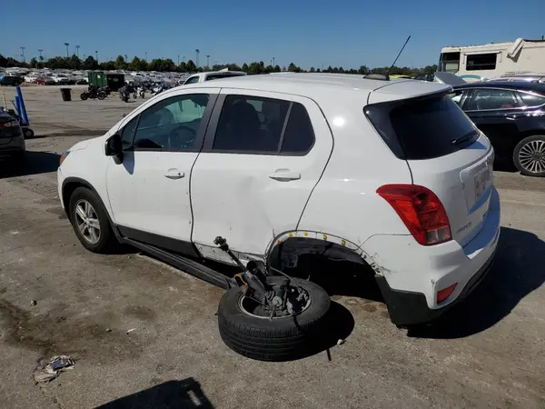 KL7CJNSB4MB310763 2021 CHEVROLET TRAX - Image 2