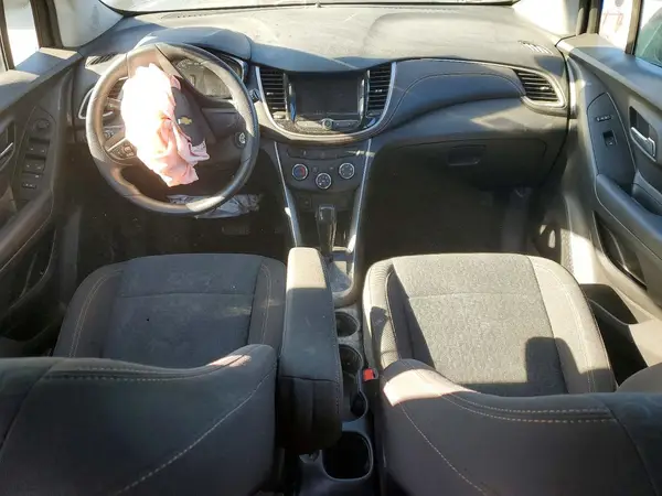 KL7CJNSB4MB334240 2021 CHEVROLET TRAX - Image 8