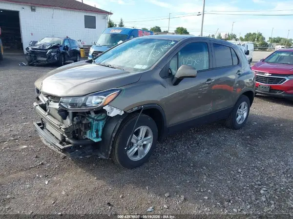 KL7CJNSB4MB344296 2021 CHEVROLET TRAX - Image 2