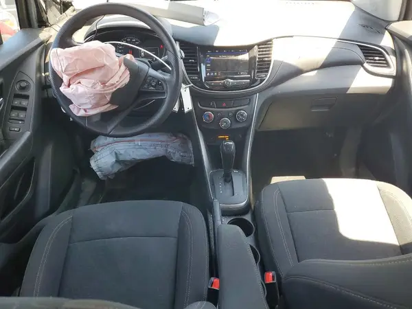 KL7CJNSB4MB346937 2021 CHEVROLET TRAX - Image 8