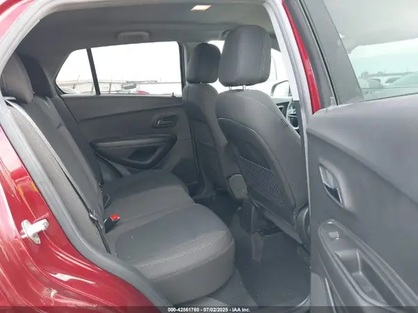 KL7CJNSB4MB352494 2021 CHEVROLET TRAX - Image 8
