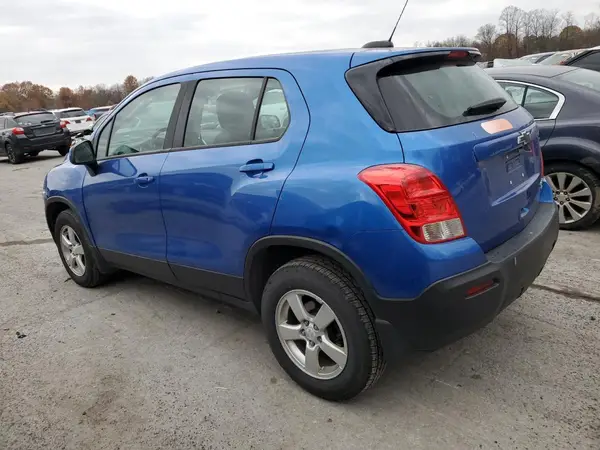 KL7CJNSB5GB614205 2016 CHEVROLET TRAX - Image 2