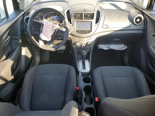 KL7CJNSB5GB624569 2016 CHEVROLET TRAX - Image 8