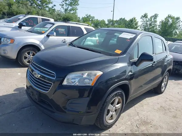 KL7CJNSB5GB635152 2016 CHEVROLET TRAX - Image 2