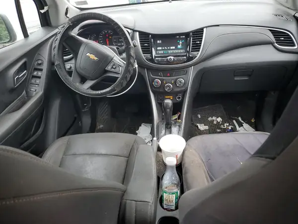 KL7CJNSB5HB227557 2017 CHEVROLET TRAX - Image 8