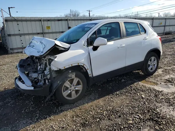 KL7CJNSB5JB614566 2018 CHEVROLET TRAX - Image 1