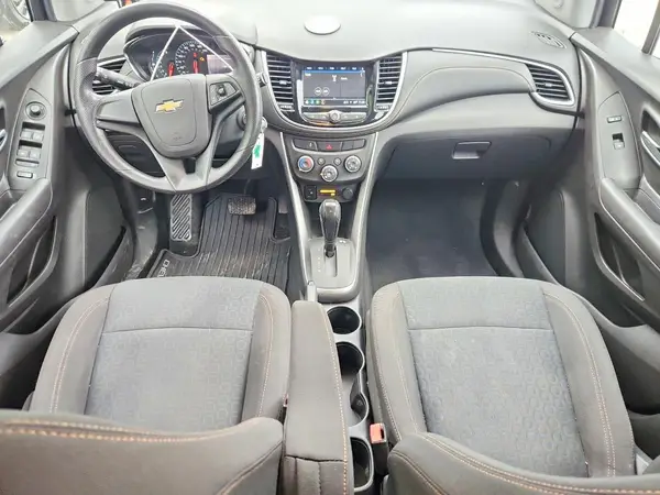 KL7CJNSB5JB732312 2018 CHEVROLET TRAX - Image 8