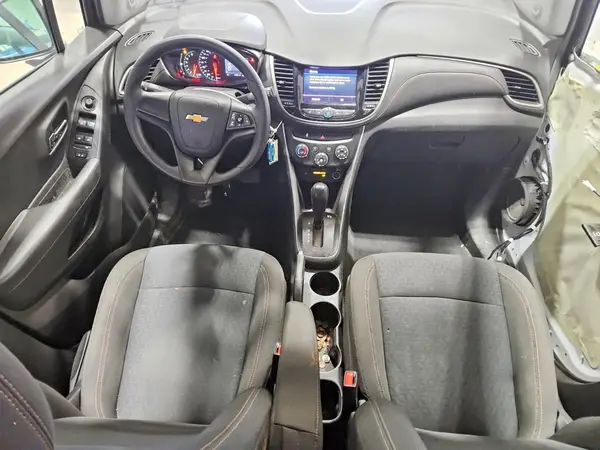 KL7CJNSB5LB059234 2020 CHEVROLET TRAX - Image 8
