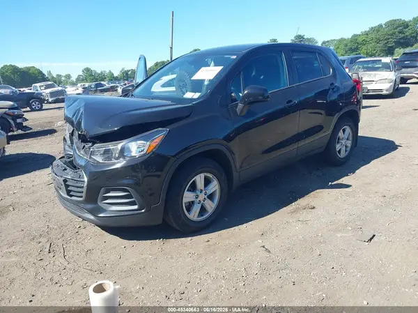KL7CJNSB5LB064272 2020 CHEVROLET TRAX - Image 2
