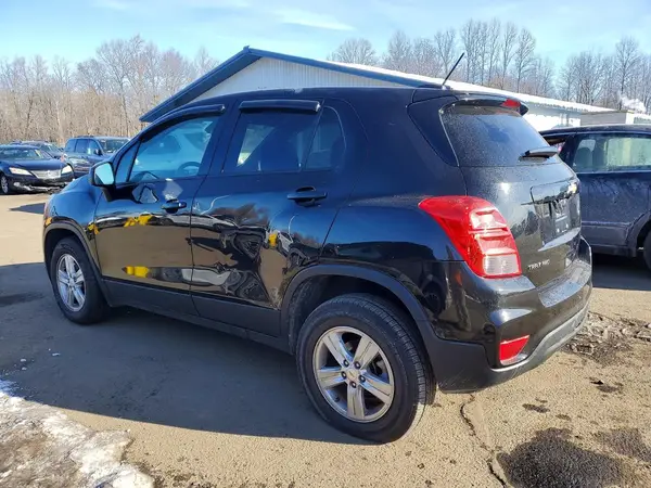 KL7CJNSB5LB314531 2020 CHEVROLET TRAX - Image 2