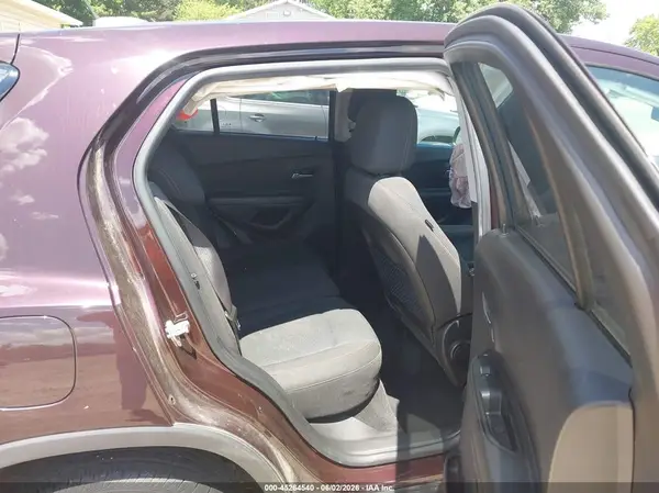 KL7CJNSB5LB336044 2020 CHEVROLET TRAX - Image 8