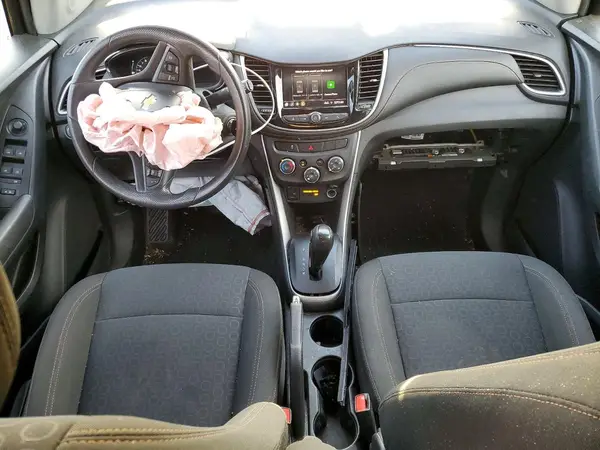 KL7CJNSB5LB345195 2020 CHEVROLET TRAX - Image 8