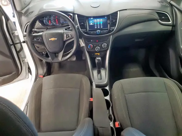 KL7CJNSB5MB302297 2021 CHEVROLET TRAX - Image 8