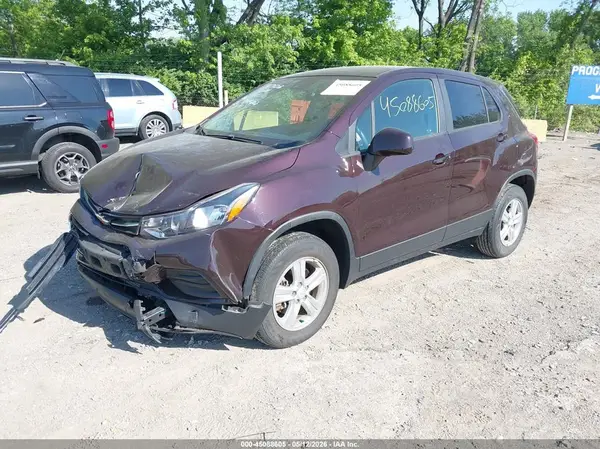 KL7CJNSB5MB349202 2021 CHEVROLET TRAX - Image 2