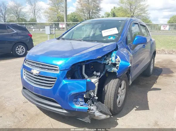 KL7CJNSB6GB533441 2016 CHEVROLET TRAX - Image 2