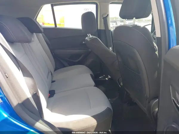 KL7CJNSB6GB533441 2016 CHEVROLET TRAX - Image 8