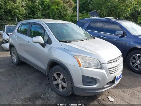 KL7CJNSB6GB663624 2016 CHEVROLET TRAX - Image 1