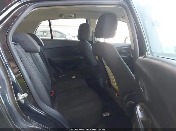 KL7CJNSB6GB686286 2016 CHEVROLET TRAX - Image 8